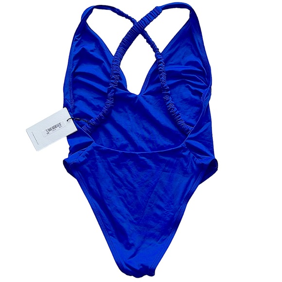 Vitamin A Jadon One Piece - Picture 6 of 11